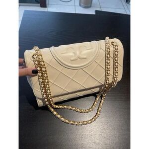 Tory Burch Fleming Convertible Shoulder Bag NWT (New Cream)